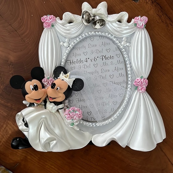 Disney Other - Walt Disney World Minnie and Mickey Mouse 4 x 6 wedding photo frame. NWT